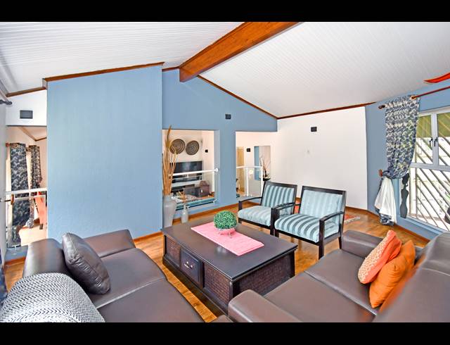 3 BEDROOM HOUSE FOR SALE IN BRAMLEY VIEW